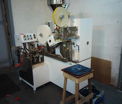 Автомат фасовочно-упаковочный DXDC (чайная машина) Автомат фасовочно-упаковочный DXDC (чайная машина)