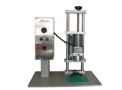 Укупорочная машина DDX-450﻿