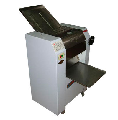 Машина тестораскаточная YP-350
