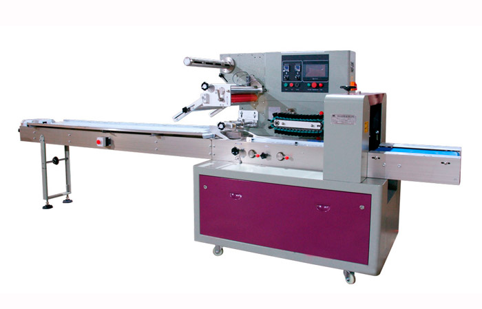 Горизонтальный-упаковочный-автомат-MAGIKON-450AGD