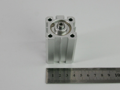 Пневмоцилиндр-излива-для-LPF,PPF-100-1000_02